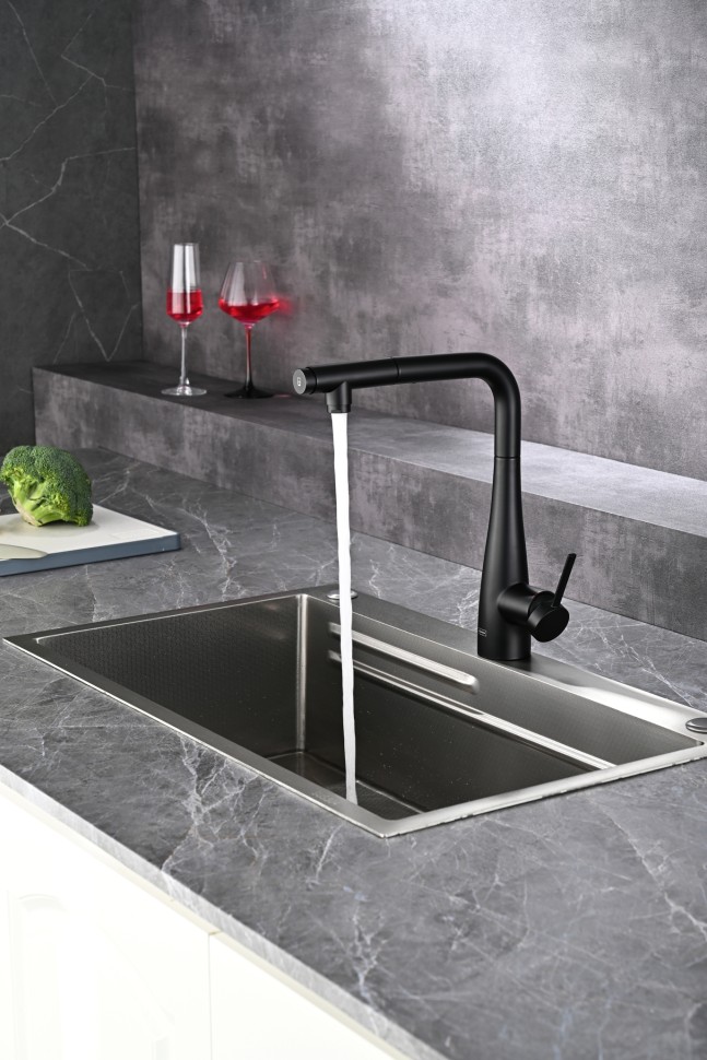 AQM9902MB Cucina Смеситель для кухни с выдвижным L-образным изливом, черный матовый