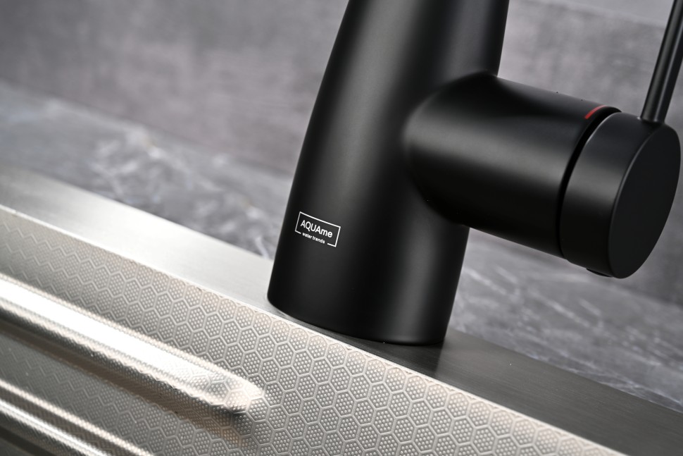 AQM9902MB Cucina Смеситель для кухни с выдвижным L-образным изливом, черный матовый