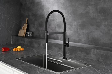 AQM9904MB Cucina Смеситель для кухни с гибким изливом, черный матовый