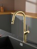 Смеситель для кухни AQUAme Cucina с выдвижным изливом AQM9905BG