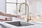 Смеситель для кухни Universal, светлое брашированное золото, Un213880-SBG, Paulmark