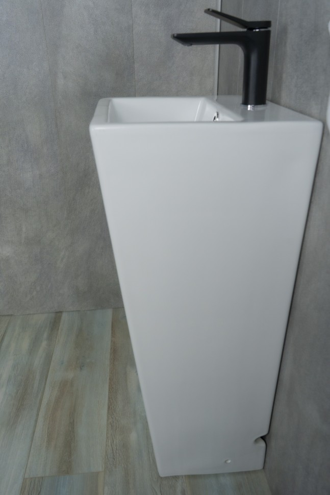 Раковина Gid Nb147 81104 накладная белая 34x33x85