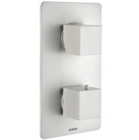 Наружная часть механического смесителя BOSSINI CUBe NEW Z00062.045 118 мм х 120 мм х 210 мм, белый матовый (изделие снято с производства)  