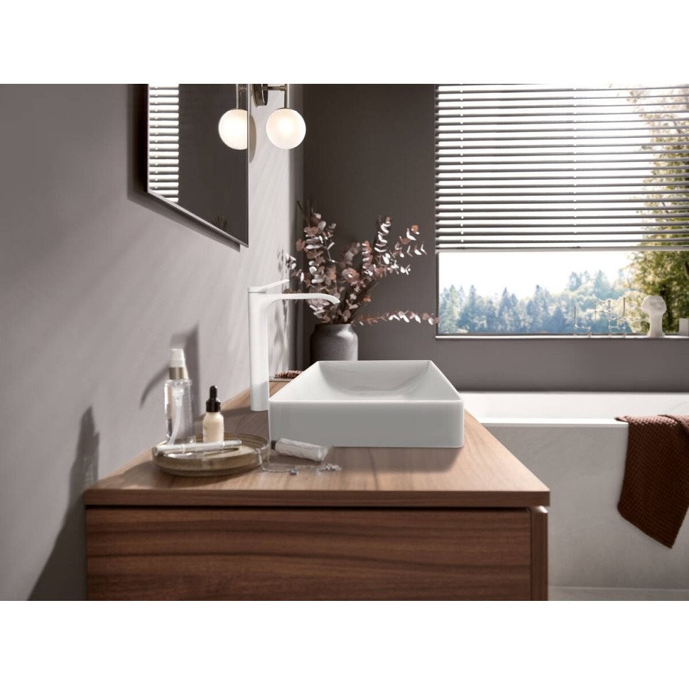 Смеситель для раковины Hansgrohe Vivenis (75040700) белый матовый