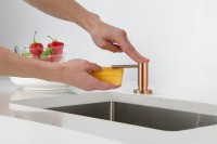 Дозатор встраиваемый Timo Saona 13139/19 розовое золото